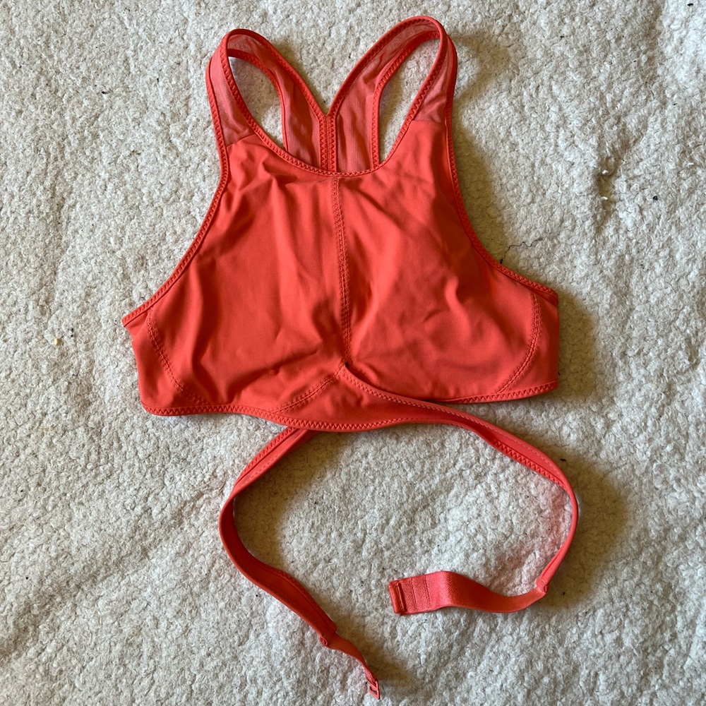 Lululemon wrap sports bra 🌺